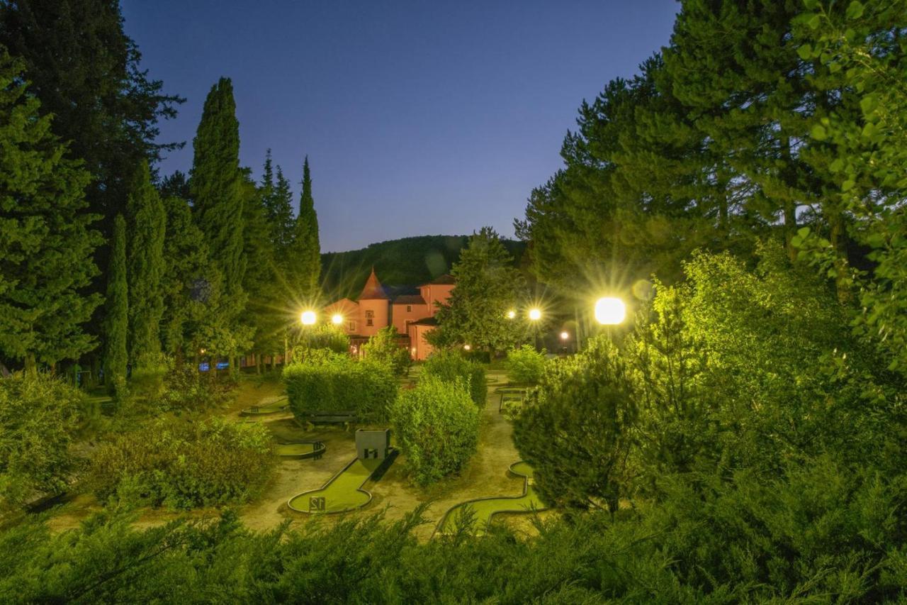 Chateau De Collonges Saint-Donat-sur-lʼHerbasse Dış mekan fotoğraf